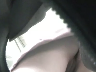 Un phallus en bonne santé a cassé le préservatif, mais cela ne m'a pas arrêté les videos pornographiques gratuites