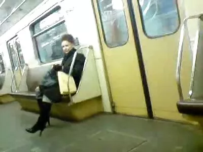 J'ai video streaming x gratuit décidé de faire de ma fille un flic.