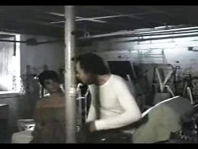 les jeunes de 19 film video porno francais ans ont une maison et en profitent