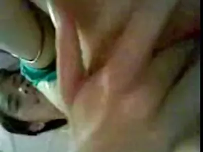 Giclée et orgasme après une dure journée assise sur le visage d'un homme film x amateur streaming