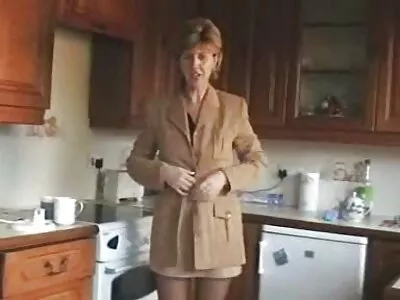 Je touche une fille ivre et la mets dans film porno gratuit vidéo ma culotte