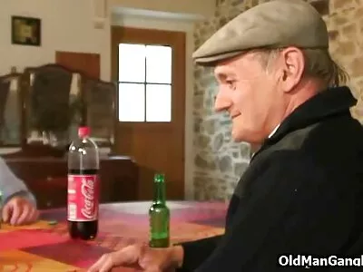 S'il te plait embrasse moi film x francais amateur avant le cours de yoga