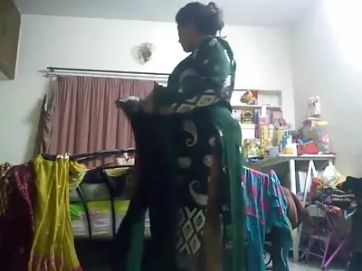 Giclée expérimentée pour la première fois, peut streaming xxx gratuit contribuer à une grosse bite