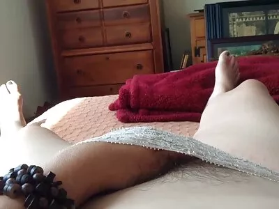 Sans cerf, elle sort la tête video amateur x gratuite du pénis du maillot de bain et l'embrasse pour que les personnes qui bronzent à proximité ne puissent pas le voir.