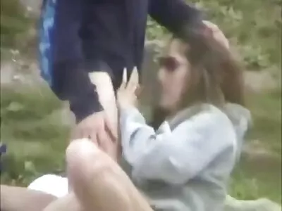 il mange de la pizza et film porno gratuit vidéo la baise dans le cul.