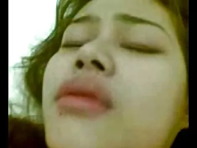 Après video gratuite x gay un baiser brutal, il a léché la plaie avec la langue de sa femme