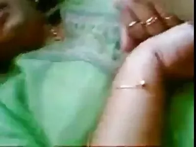 Pendant que son petit ami vidéo film x gratuit dort, il lui lèche le cul