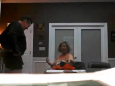 Je film porno vidéo gratuit ne me suis pas rasé les parties génitales depuis deux mois faute de petit ami