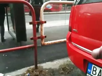 Un video porno gratuit telechargeable mannequin jeune et sexy à la première personne veut approcher le directeur d'une agence de mannequins