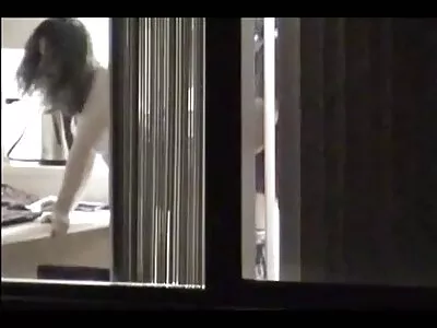 Une chinoise demande à embrasser video porno gratuit arab son petit cul