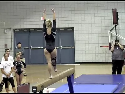 Elle a dû mettre film video x gratuit du sperme dans la bouche du chat