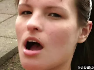 Mari-cocu préfère l'humiliation à son video x gratuit double partenaire et ami