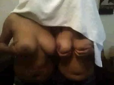 Jojo video x gratos kiss séduit et satisfait